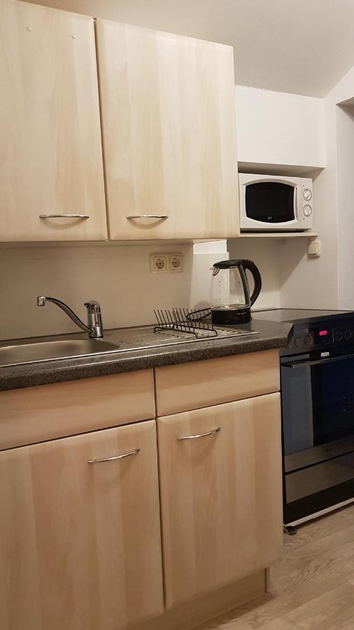 Kleine Gemuetliche Mansardenwohnung Im Suedosten Muenchens Assling Bagian luar foto